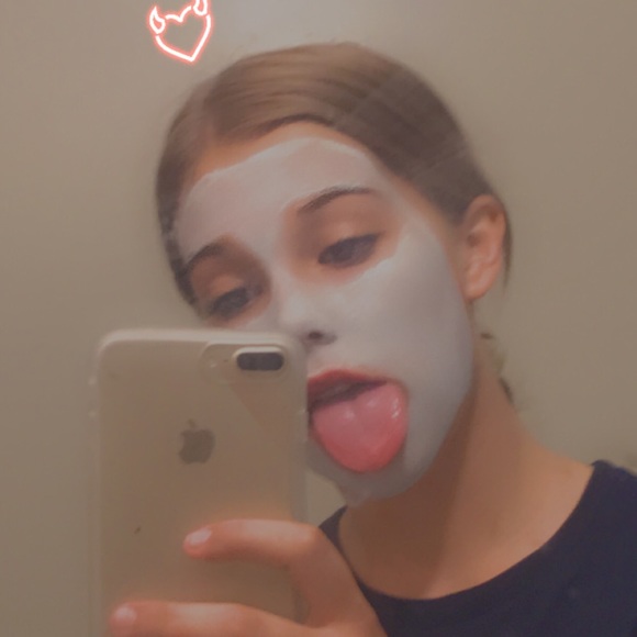 olivia_byington